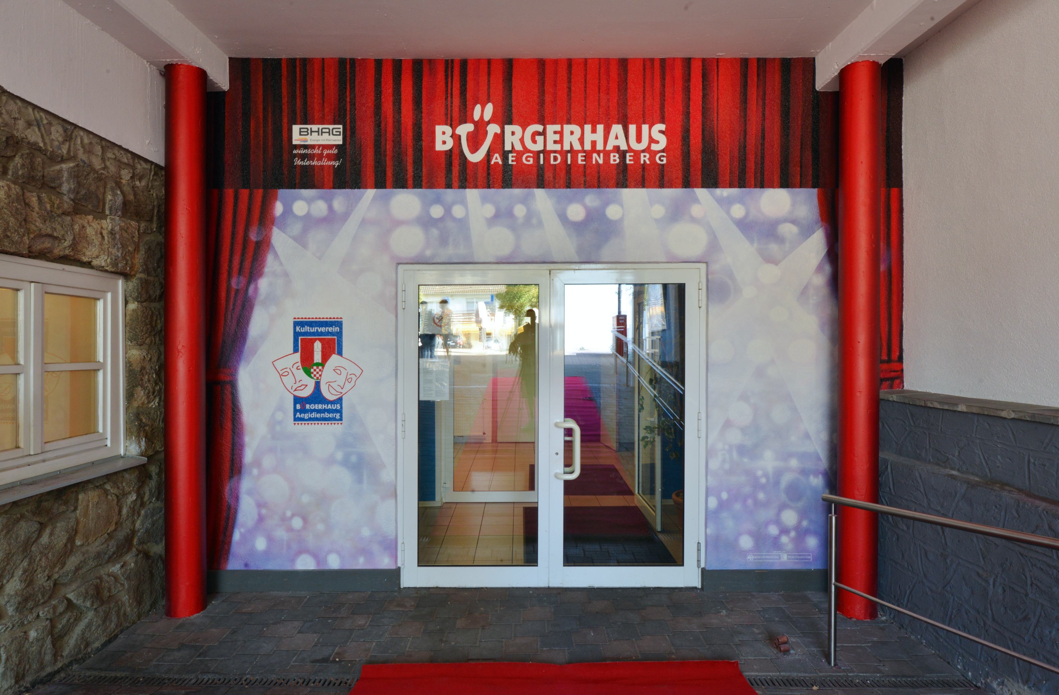 2018 - Graffiti Eingang Bürgerhaus Aegidienberg