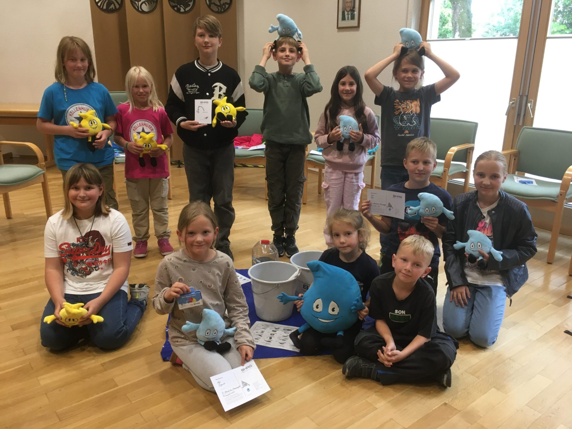 Kinder bei der BHAG Bildungsaktion im Rahmen der Ferienspaßaktion der Verbandsgemeinde Altenkirchen-Flammersfeld