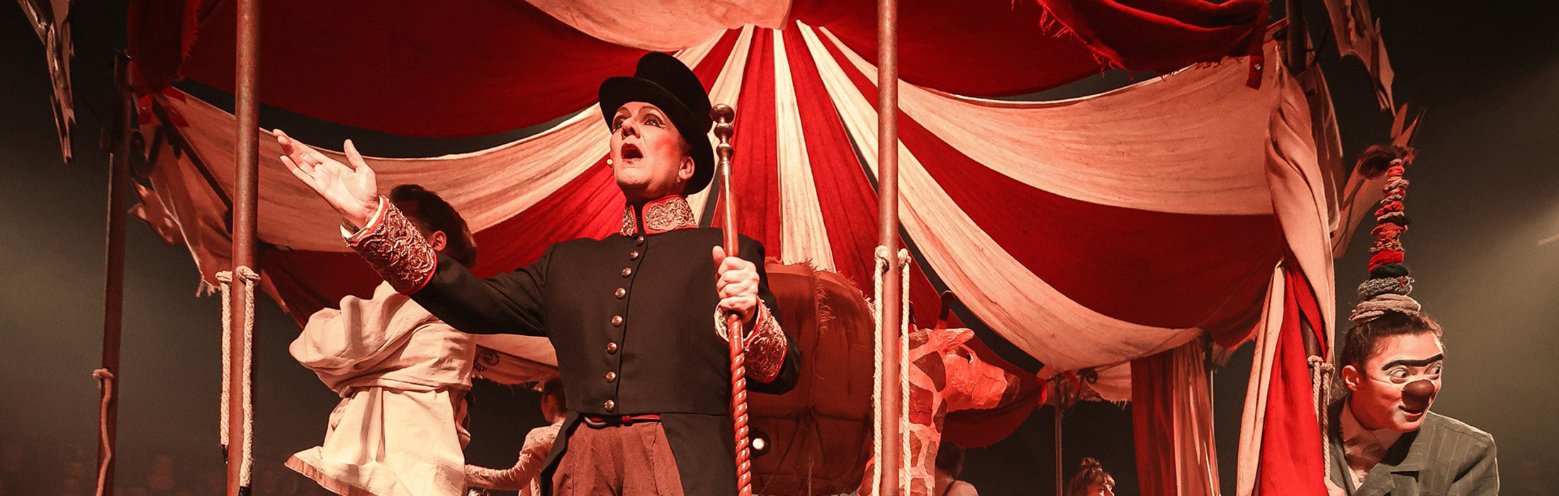 cirque-bouffon_clowns_header_gespiegelt